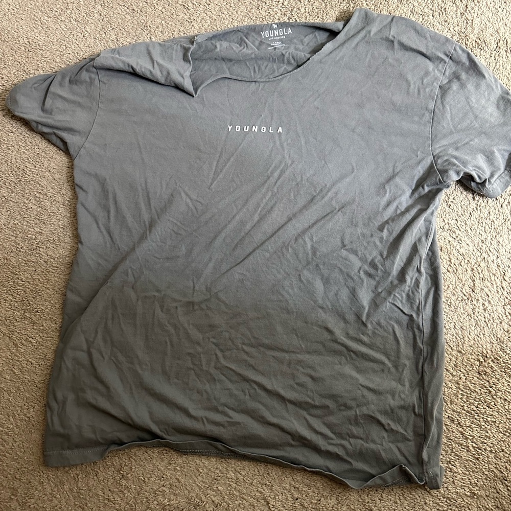 Young raw neck tee